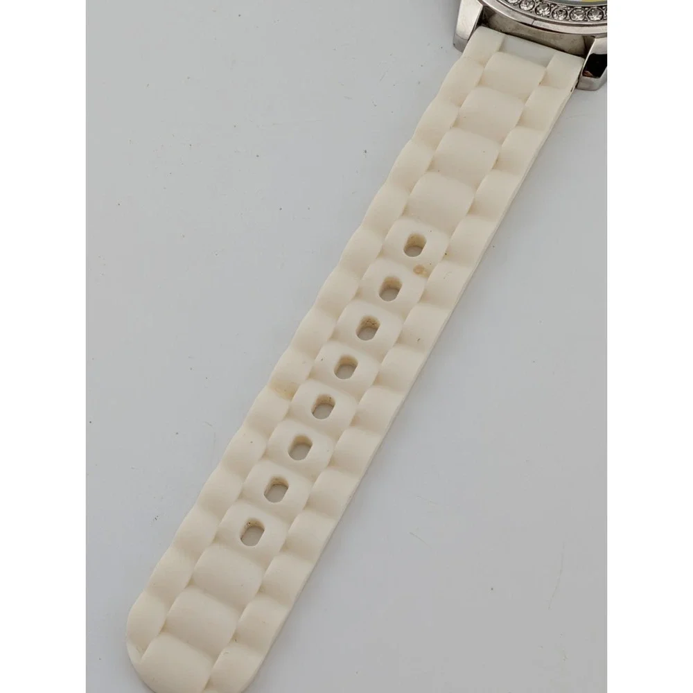 Geneva Watch Women Polka Dot Dial Crystal Bezel White Silicone Band- New Battery